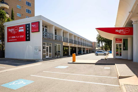 Watermark Glenelg - Accommodation Brunswick Heads 0