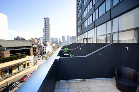 Larmont Sydney by Lancemore - Accommodation Brunswick Heads 11