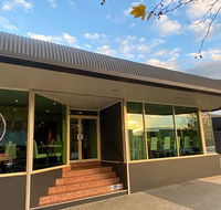 Ashton Townhouse Motel  Suites Tumut - Accommodation Brunswick Heads