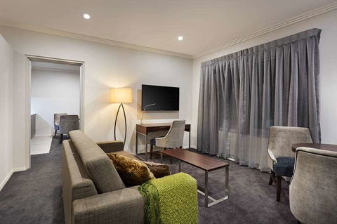 Attika Hotel - Accommodation Brunswick Heads 2