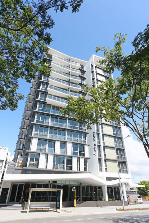 Alex Perry Hotel And Apartments - Accommodation Brunswick Heads 0