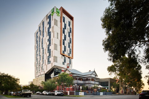 Holiday Inn West Perth - Accommodation Brunswick Heads 2
