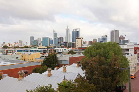 Zappeion Apartments - Accommodation Brunswick Heads 0