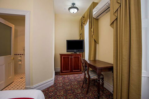 Quality Hotel Bentinck - Accommodation Brunswick Heads 8