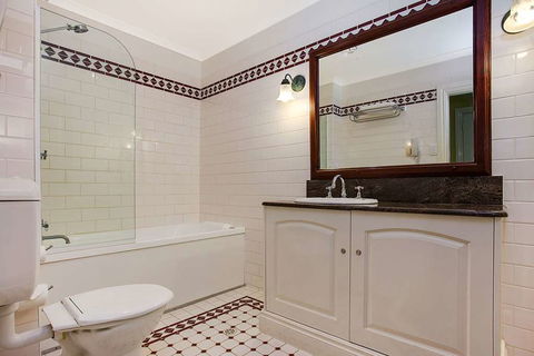 Quality Hotel Bentinck - Accommodation Brunswick Heads 12