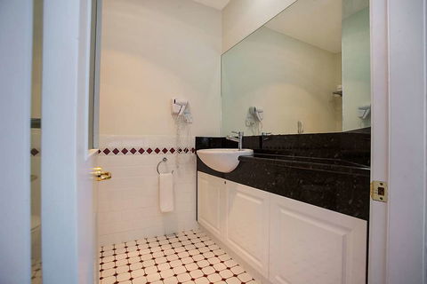 Quality Hotel Bentinck - Accommodation Brunswick Heads 13