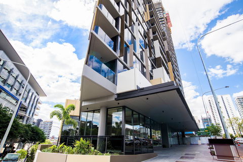 Arise Brisbane One - Accommodation Brunswick Heads 0