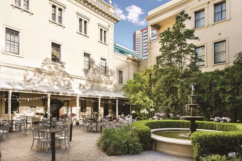 Adina Apartment Hotel Adelaide Treasury - Accommodation Brunswick Heads 1