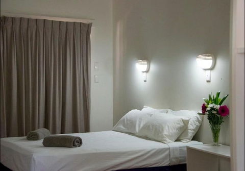 Roebuck Bay Hotel - Accommodation Brunswick Heads 1