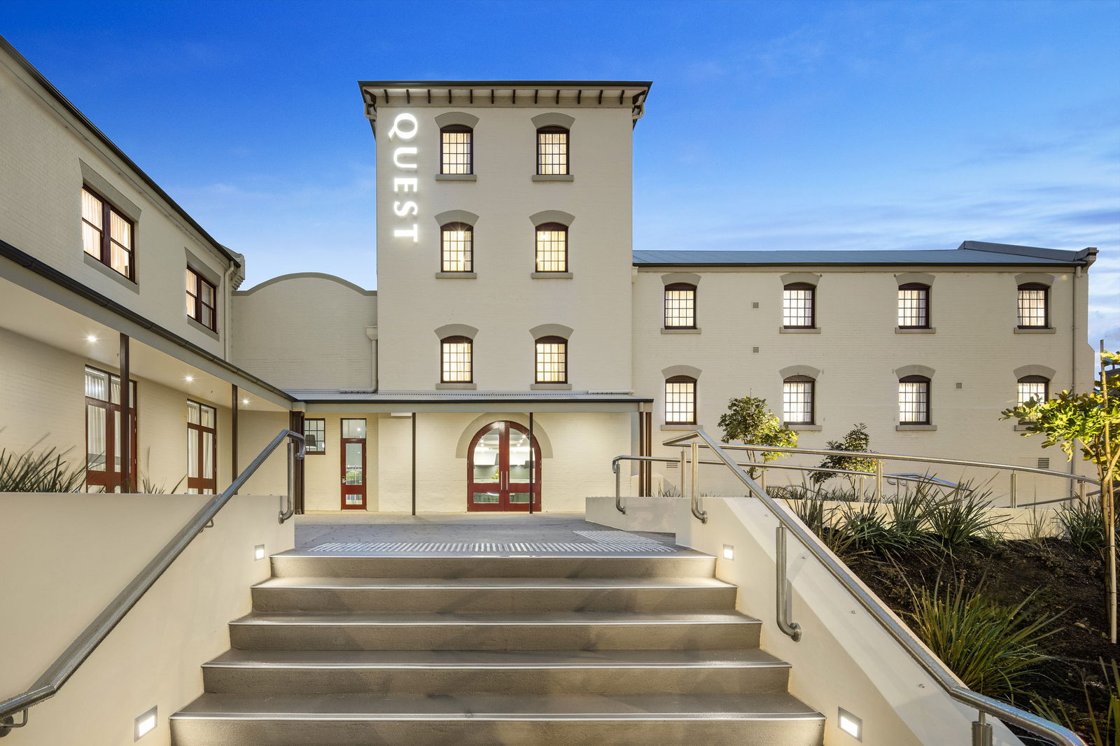 Newcastle NSW Accommodation Brunswick Heads