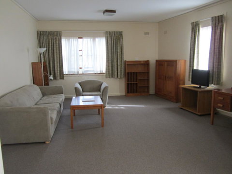 University House - ANU - Accommodation Brunswick Heads 39