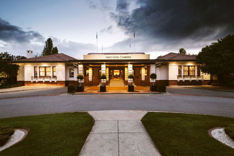 Hyatt Hotel Canberra - A Park Hyatt Hotel - Accommodation Brunswick Heads 11