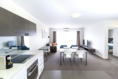 Abode Tuggeranong - Accommodation Brunswick Heads 2