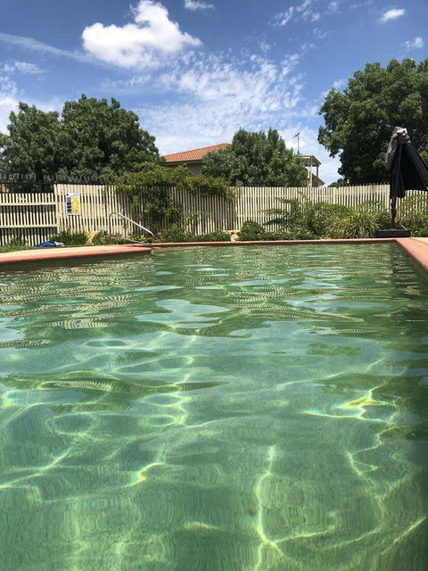 Finches Canberra - Accommodation Brunswick Heads 1