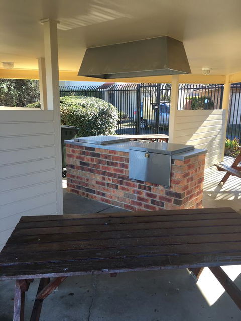 Finches Canberra - Accommodation Brunswick Heads 27