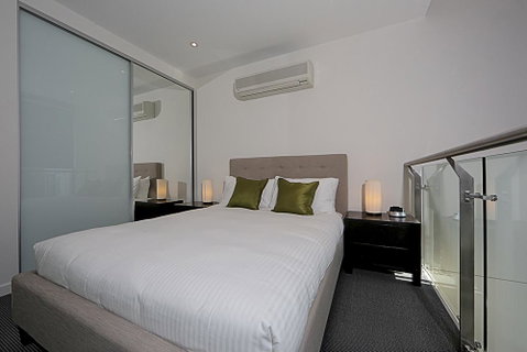 Mode 220 Braddon ACT - Accommodation Brunswick Heads 4