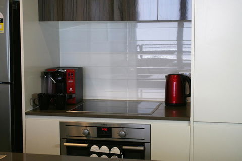 Modern Executive Apt@Barton*1BR*WiFi*Gym*Secure Parking*Canberra - Accommodation Brunswick Heads 4