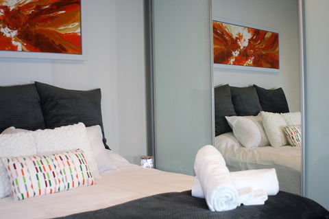 Modern Executive Apt@Barton*1BR*WiFi*Gym*Secure Parking*Canberra - Accommodation Brunswick Heads 1