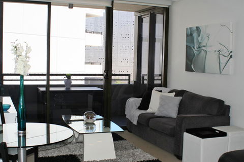Modern Executive Apt@Barton*1BR*WiFi*Gym*Secure Parking*Canberra - Accommodation Brunswick Heads 0