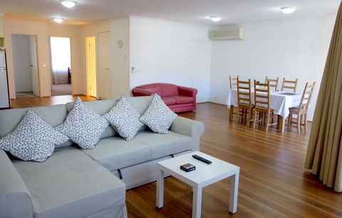 Kingston Comfy Apartment - Accommodation Brunswick Heads 3