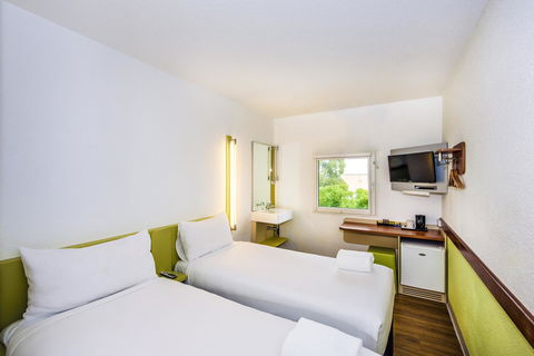 Ibis Budget Canberra - Accommodation Brunswick Heads 1