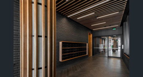 Stylish, Modern, Cute As A Button - Braddon CBD - Accommodation Brunswick Heads 1