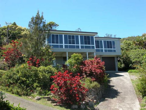 Bally High, 20 Dulconghi Street - Accommodation Brunswick Heads 0