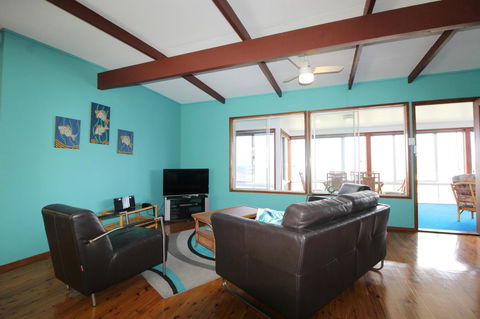 Bally High, 20 Dulconghi Street - Accommodation Brunswick Heads 14