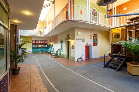 Quality Hotel Dickson - Accommodation Brunswick Heads 12