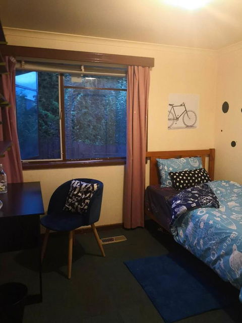 Space And Quiet Safe Room Canberra - Accommodation Brunswick Heads 0