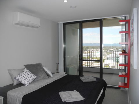 3BR Executive Apartment With Lake And Mountain Views - Accommodation Brunswick Heads 2