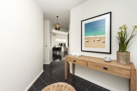Mollymook Beachfront Penthouse 9 - Accommodation Brunswick Heads 7