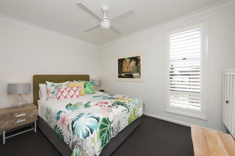 Mollymook Beachfront Penthouse 9 - Accommodation Brunswick Heads 2