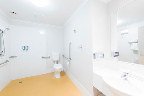 The Woden Hotel - Accommodation Brunswick Heads 6