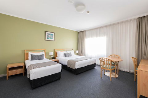 The Woden Hotel - Accommodation Brunswick Heads 5