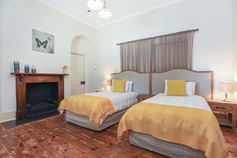 Wellington Courthouse - Accommodation Brunswick Heads 29