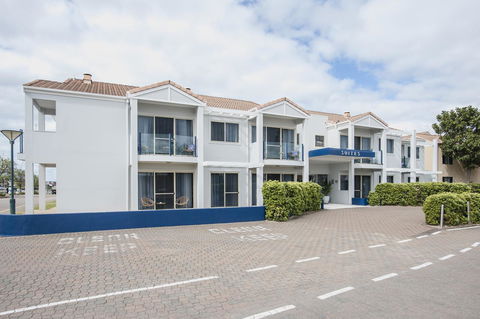 Marina Hotel - Accommodation Brunswick Heads 19
