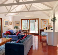 Lost in the Vines - Accommodation Brunswick Heads