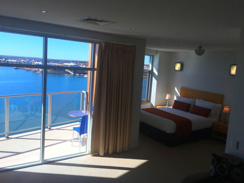 Wallaroo Marina Luxury Apartment - Accommodation Brunswick Heads 18