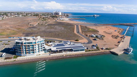 Wallaroo Marina Luxury Apartment - Accommodation Brunswick Heads 22