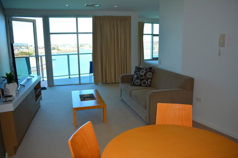 Wallaroo Marina Luxury Apartment - Accommodation Brunswick Heads 5