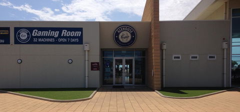 Wallaroo Marina Luxury Apartment - Accommodation Brunswick Heads 14