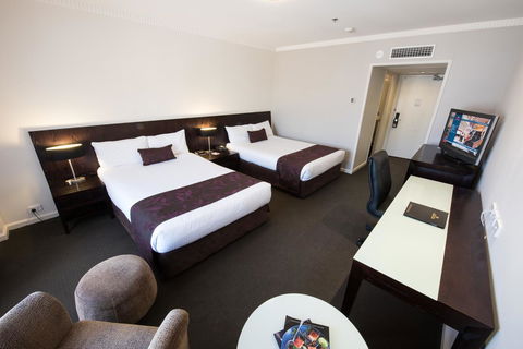 Hotel Grand Chancellor Adelaide - Accommodation Brunswick Heads 1
