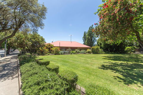 Tanunda\'s Magpie House - Accommodation Brunswick Heads 30