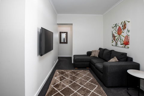 Bay 10 - Suites And Apartments - Accommodation Brunswick Heads 2