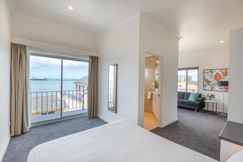 Bay 10 - Suites And Apartments - Accommodation Brunswick Heads 11