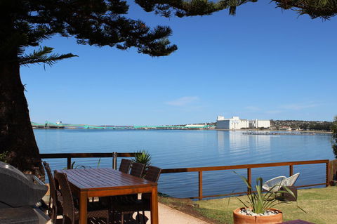 Bay 10 - Suites And Apartments - Accommodation Brunswick Heads 29