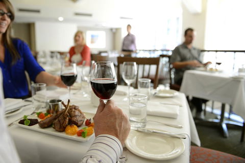 Grosvenor Hotel Adelaide - Accommodation Brunswick Heads 2