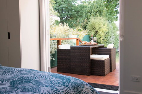 A Coonawarra Experience - Accommodation Brunswick Heads 0