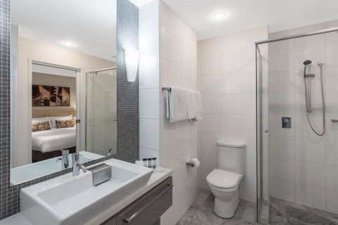 Oaks Adelaide Horizons Suites - Accommodation Brunswick Heads 6